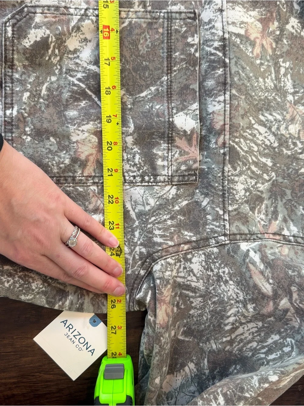 Arizona NWT men’s canvas Brown and Tan Camo Jacket size XXL